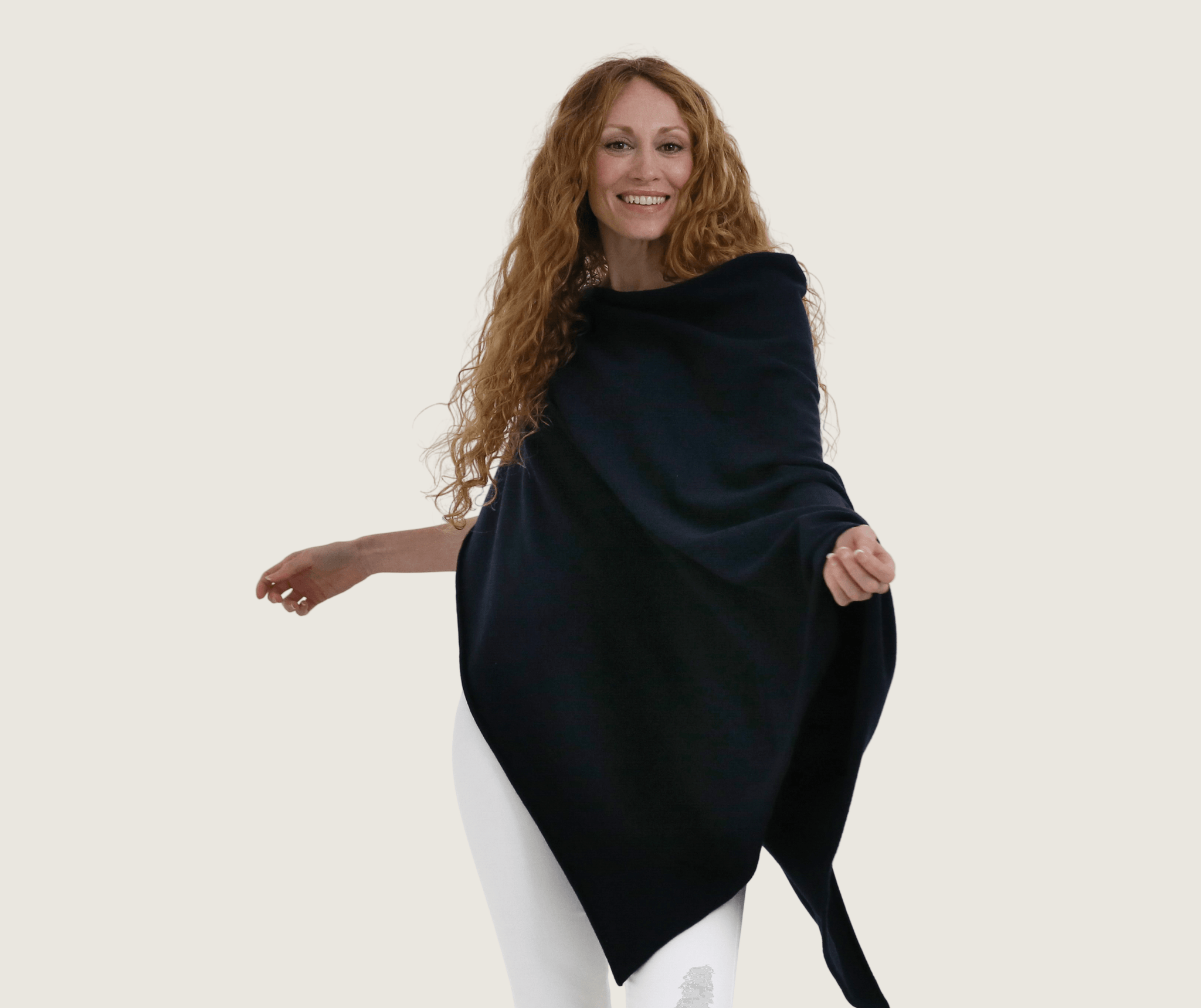 The Cashmere Relaxed Poncho in Black - Teacup and Tova