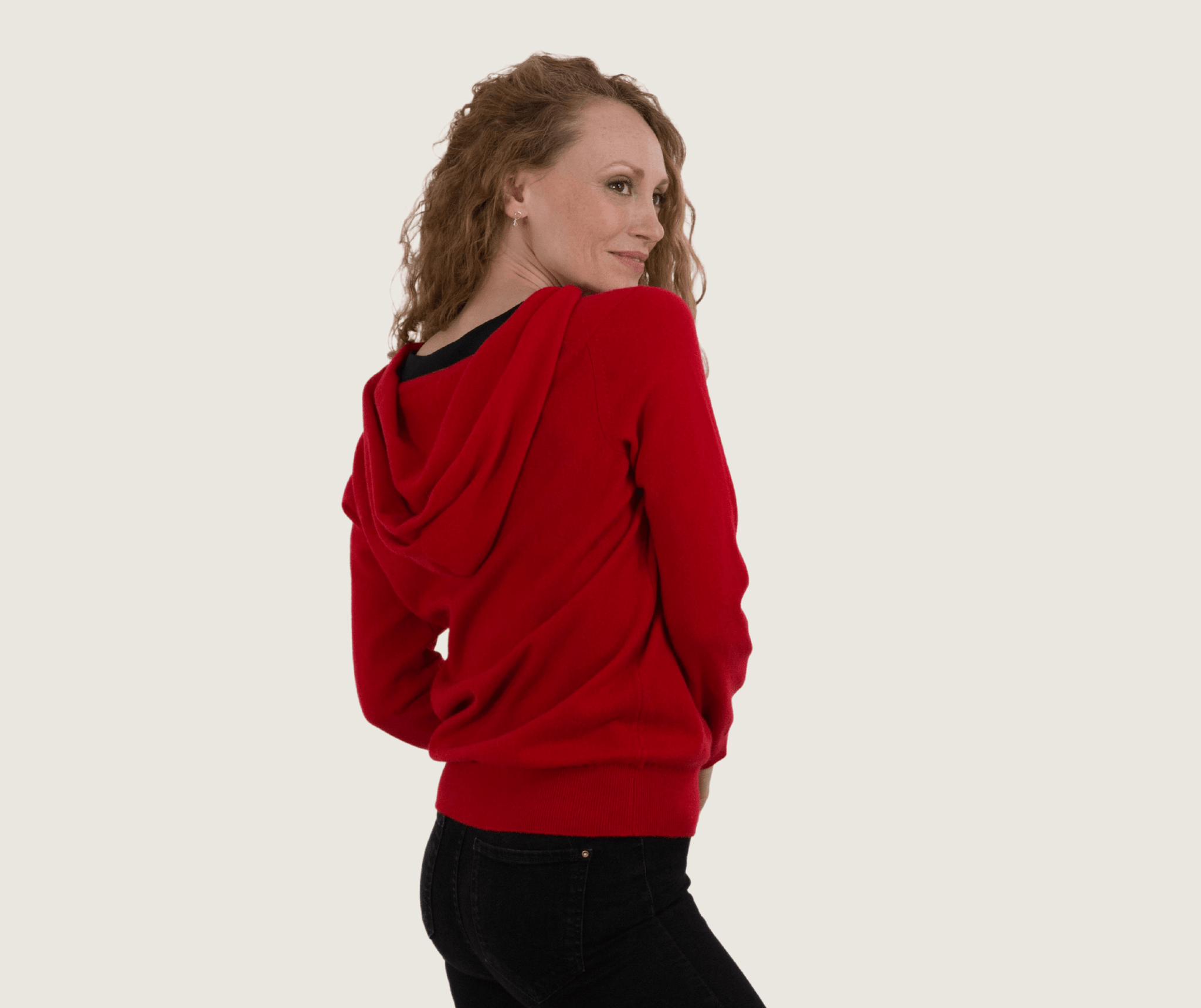 Quinn Washable Cashmere Hoodie Sweater in Red – Subtle Luxury